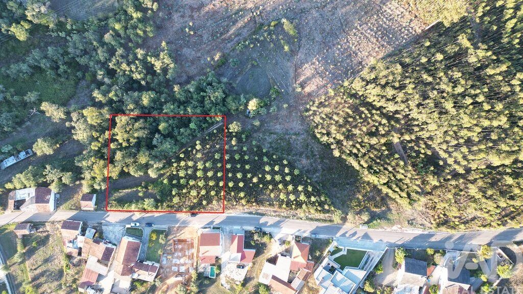 Land in Pelariga - view 1