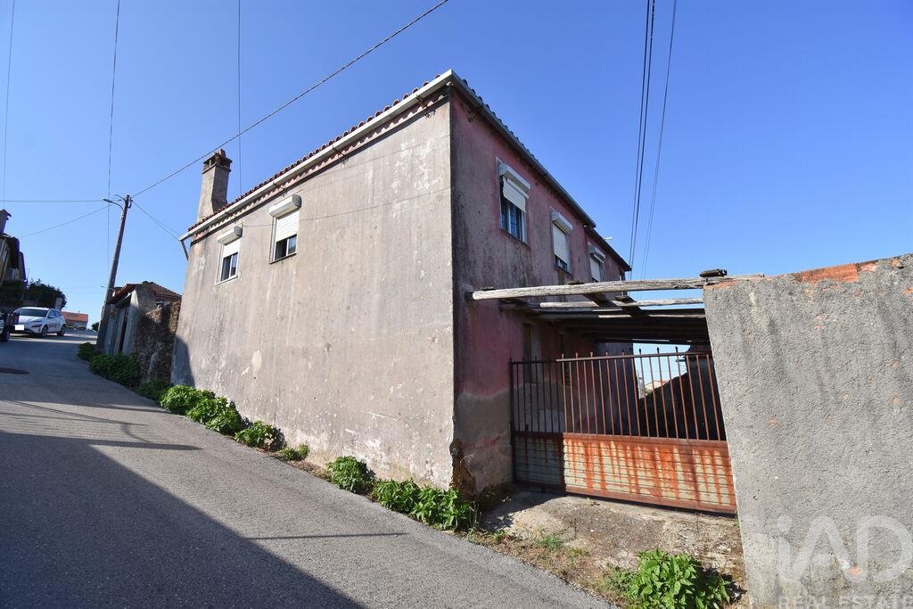 House in Miranda do Corvo - Image 5