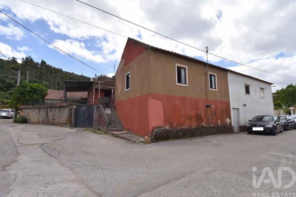 House in Penela - view 1
