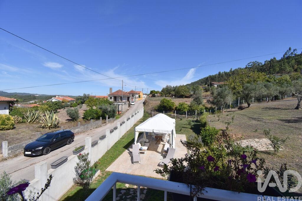 House in Penela - Image 5