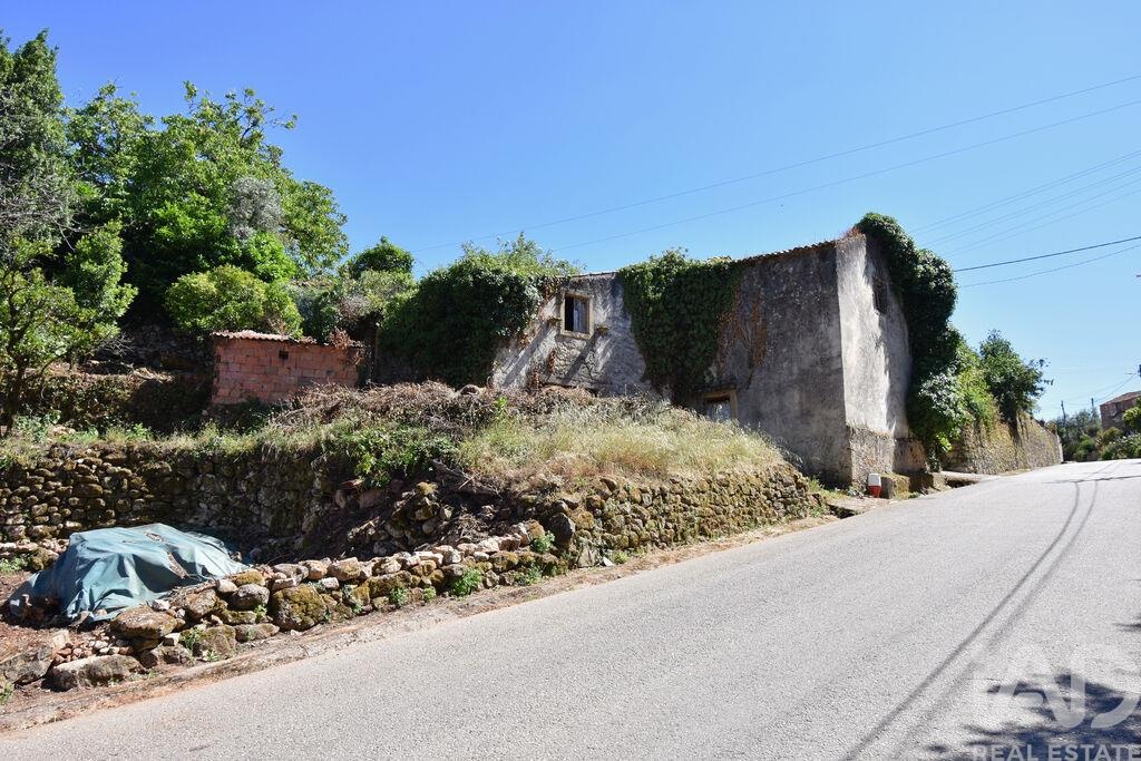House in Vila Seca - Image 2