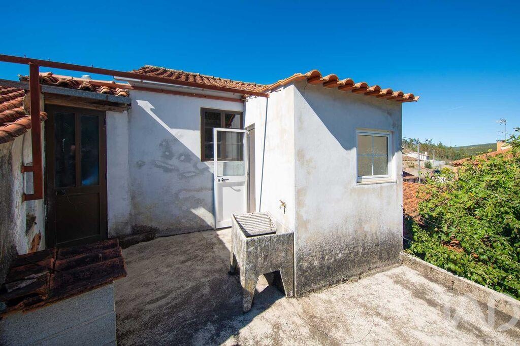 House in Lousa - view 1