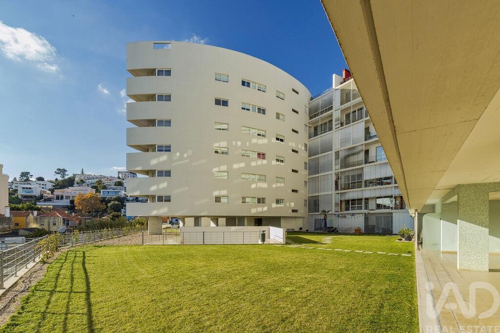 Apartment in Setubal - Image 5