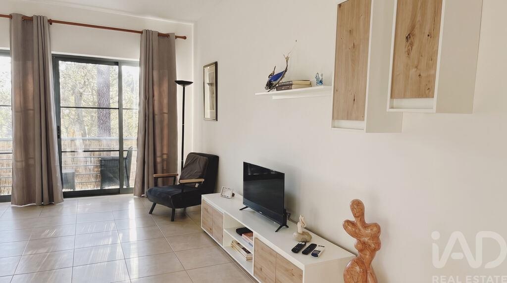 Apartment in Quinta do Anjo - Image 5