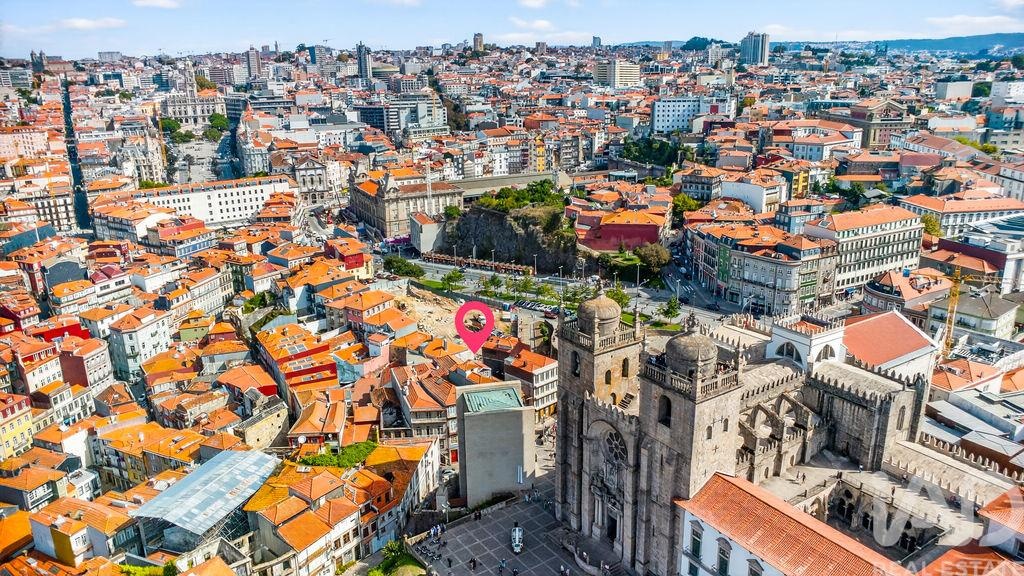 Apartment in Porto - Image 5