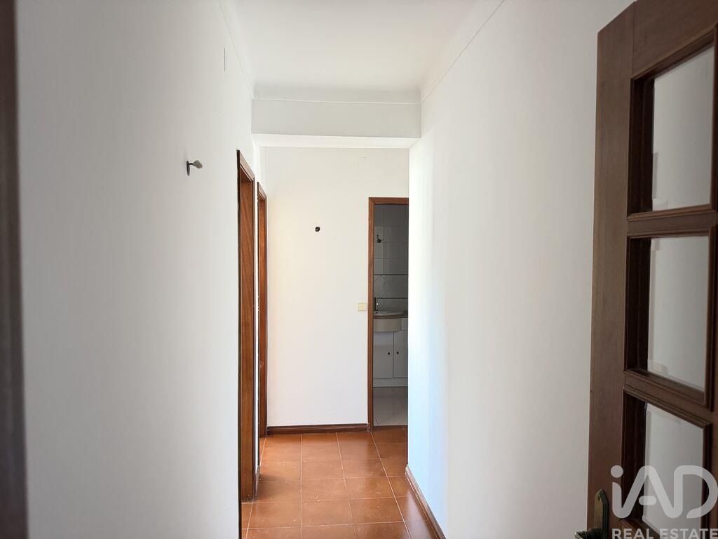 Apartment in Serra do Bouro - Image 5