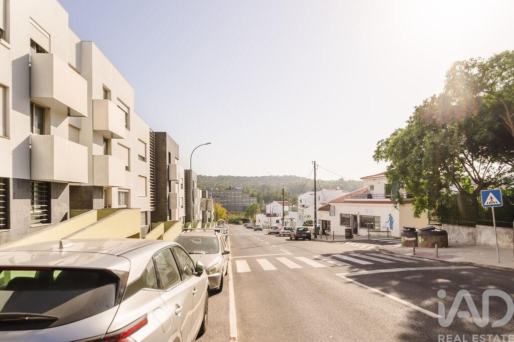 Apartment in Alfragide - Image 3