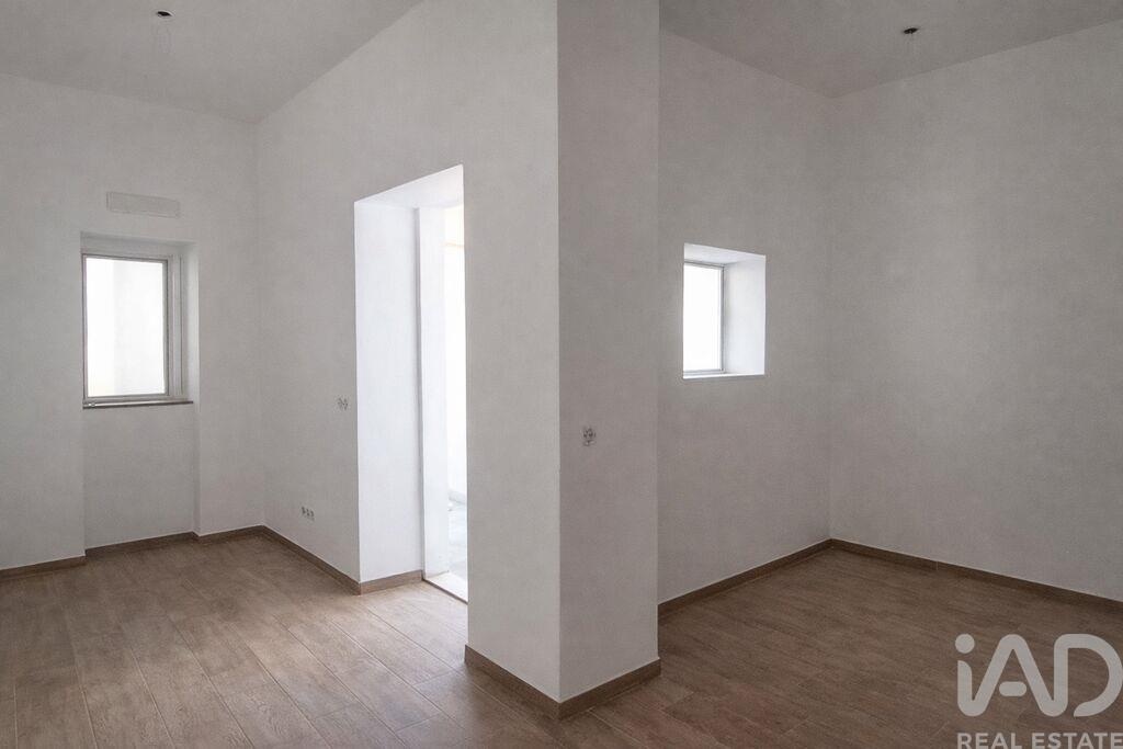 House in Santa Luzia - view 1