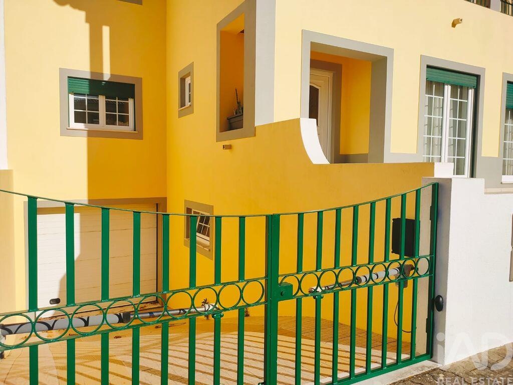 House in Serra D' El-Rei - Image 2