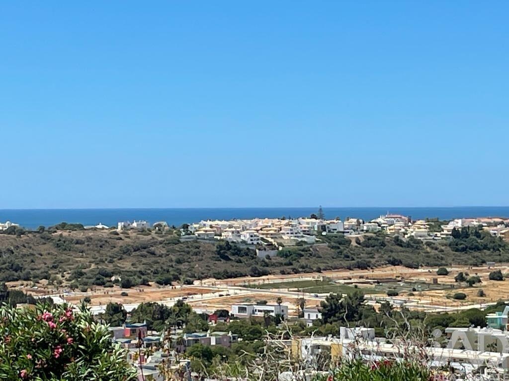 Land in Oura - Image 3
