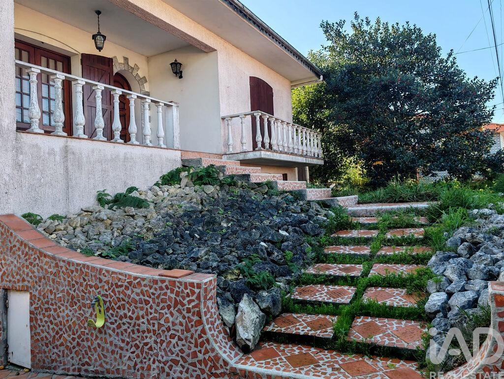 House in Pardilho - view 1