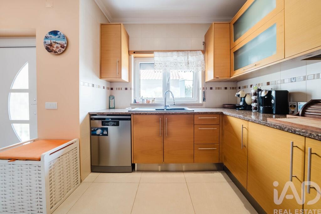 House in Figueiros - Image 5