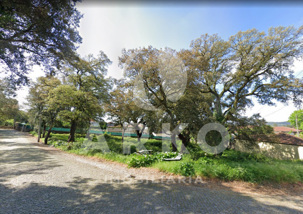 Land for sale in Santo Tirso, Portugal — €96,000