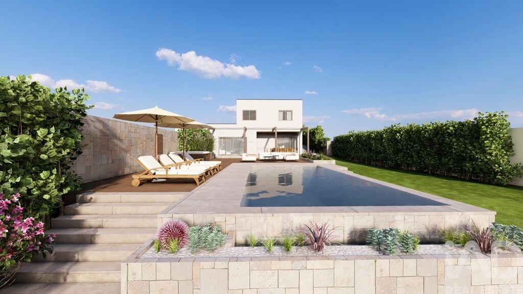 House in Valadares - view 1