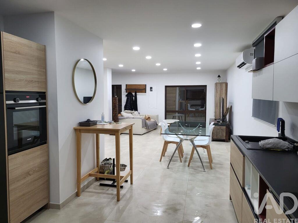 House in Sao Bartolomeu de Messines - Image 5