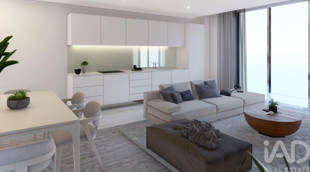 Apartment in Atouguia da Baleia - Image 3