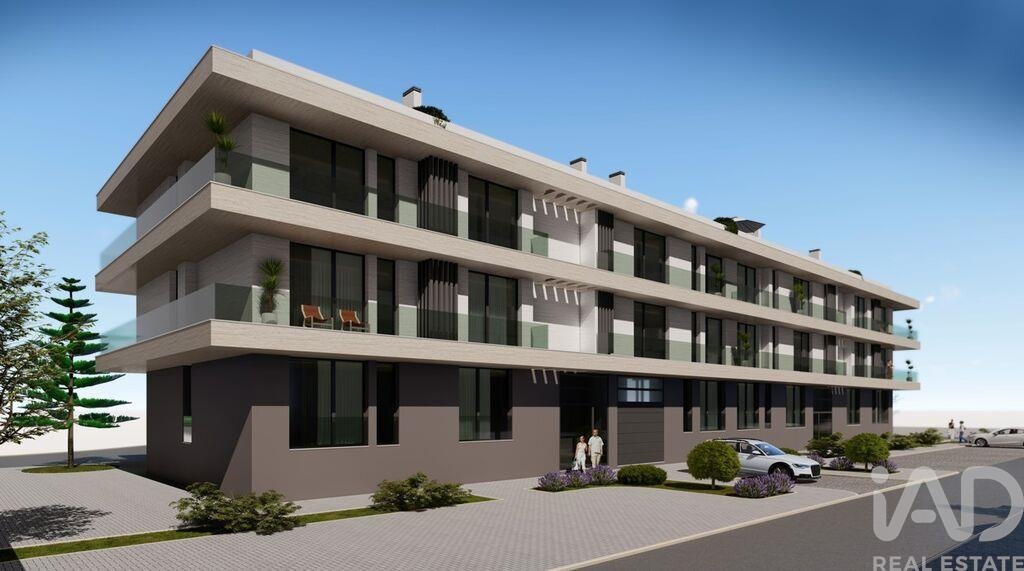 Apartment in Atouguia da Baleia - view 1