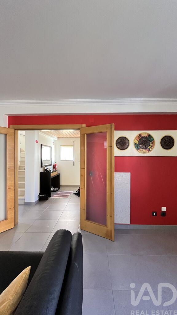 House in Atouguia da Baleia - Image 5