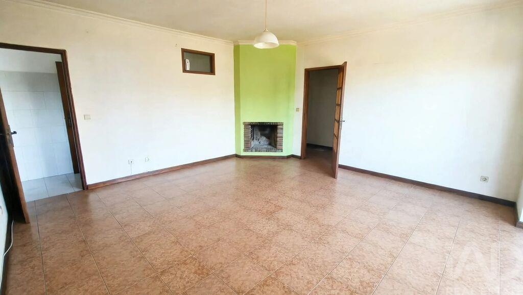 Apartment in Valenza - Image 3