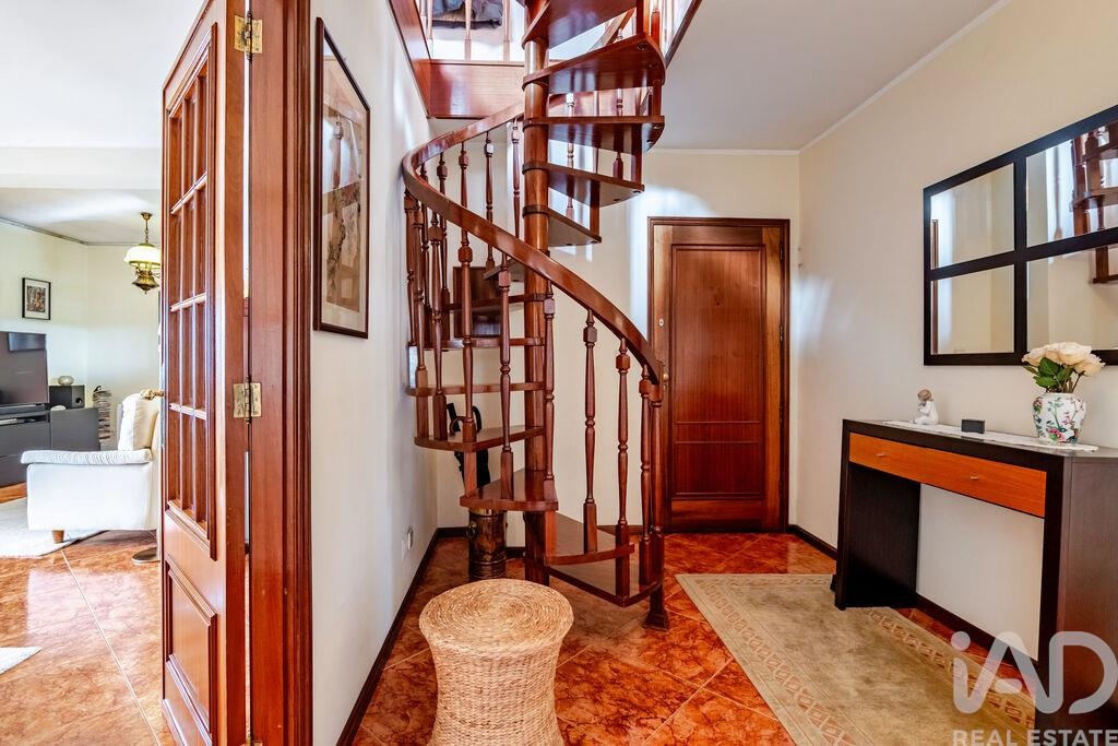 Apartment in Raza de Baixo - Image 2