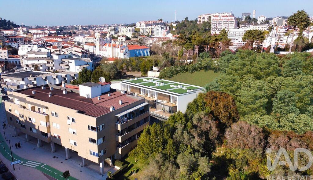 House in Leiria - Image 3