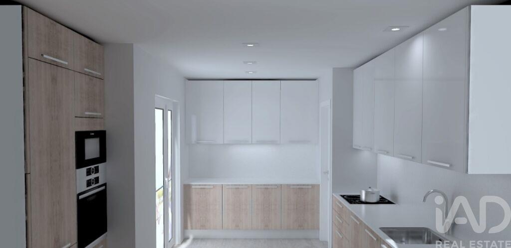 Apartment in Cadaval - Image 2