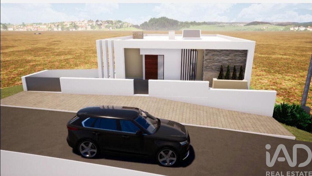 Land in Pero Moniz - view 1