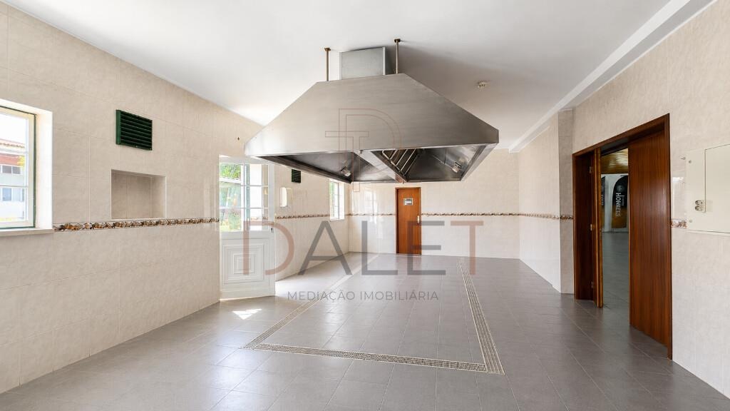 Sala para Fogões industriais com coifa gigante