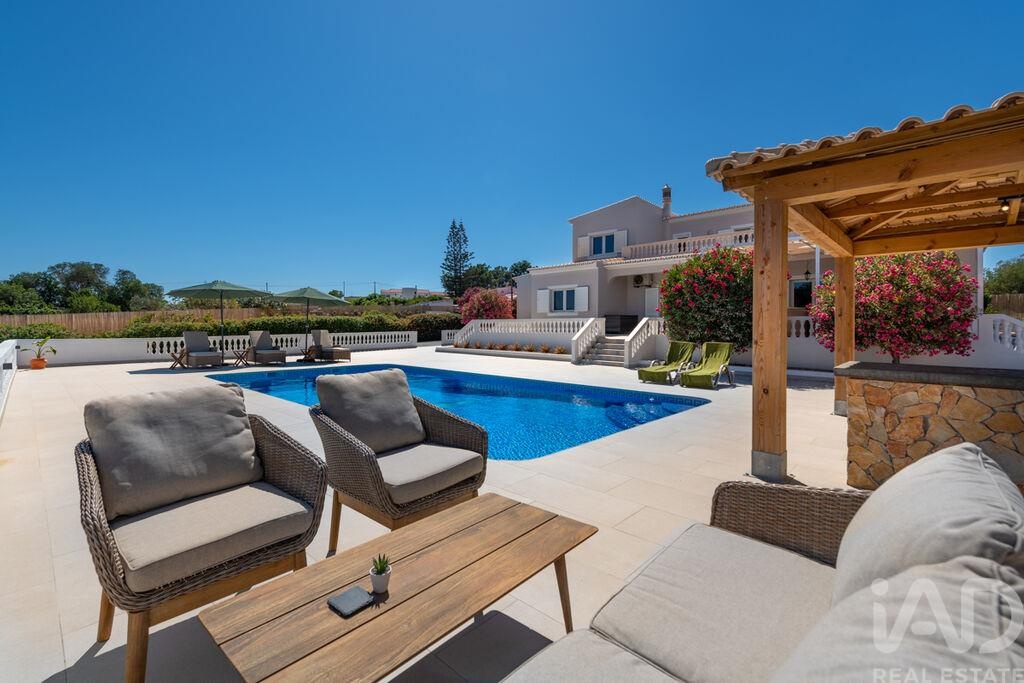 House in Lagoa - Image 4