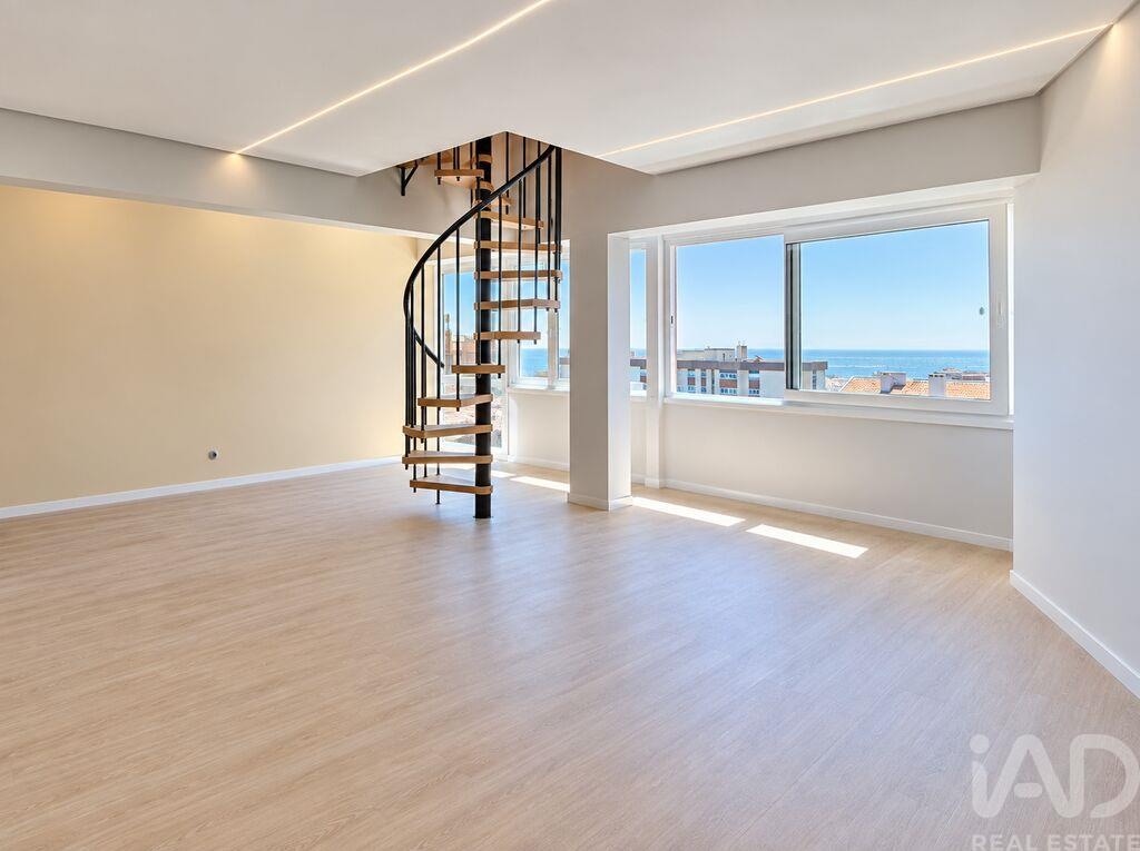 Apartment in Oeiras - view 1