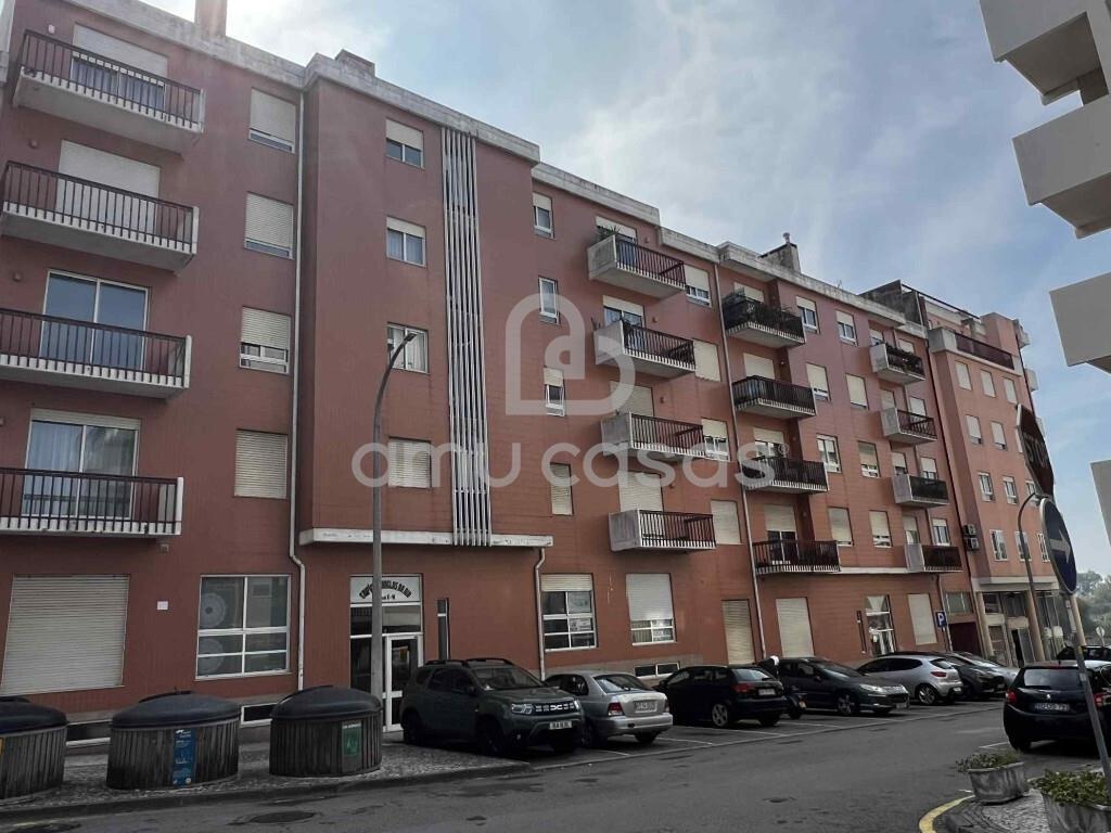 2-Bedroom Apartment | Estarreja