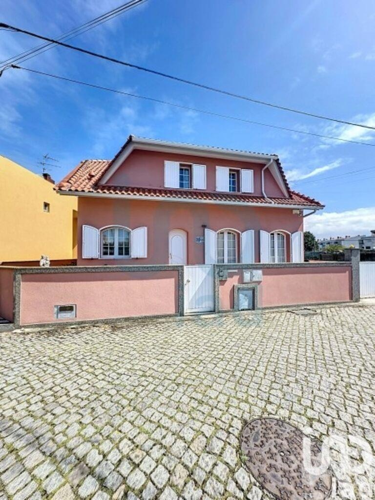House in Aver-o-Mar - Image 3