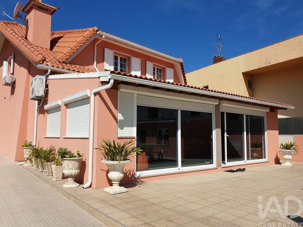 House in Aver-o-Mar - Image 2