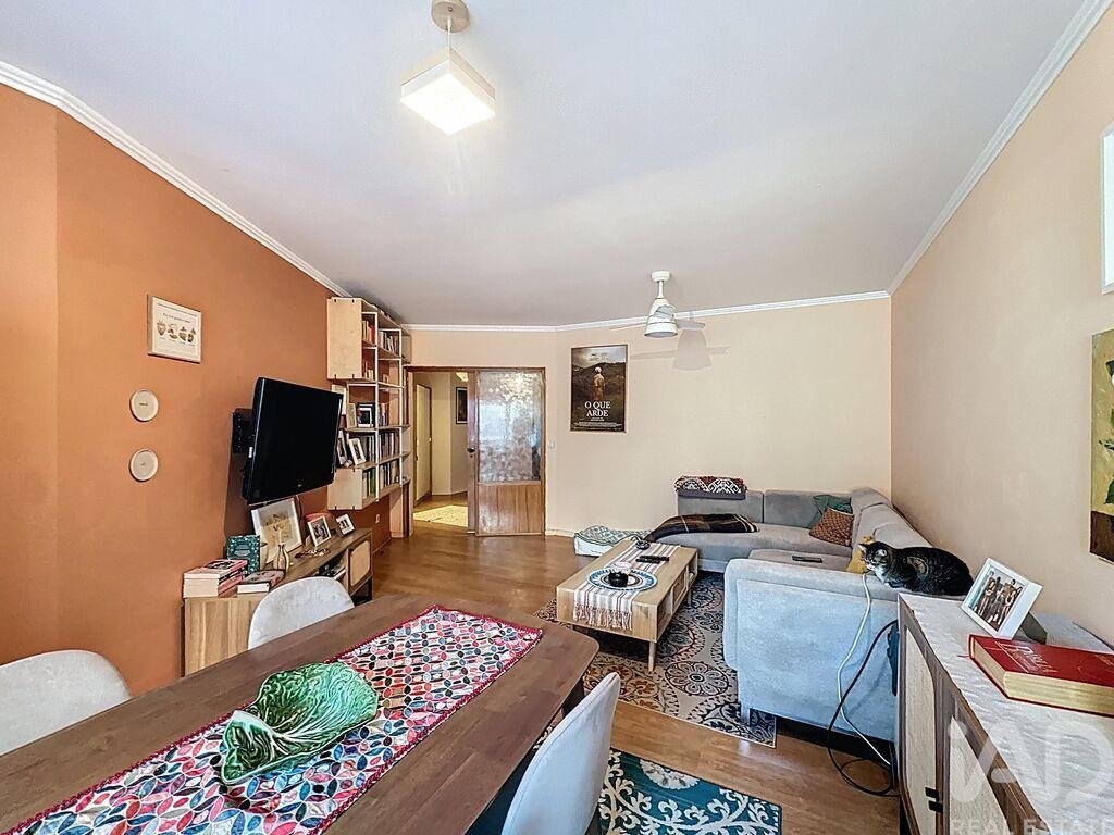 Apartment in Porto - Image 3