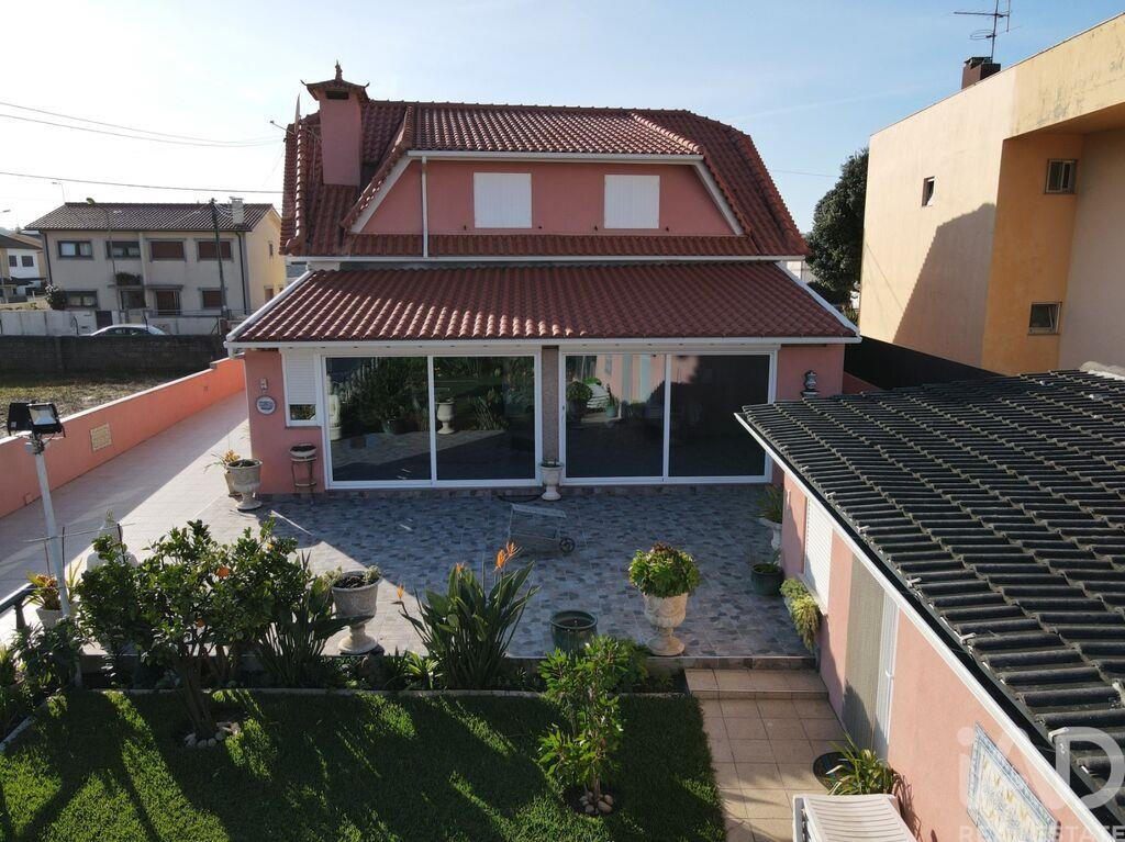 House in Aver-o-Mar - view 1