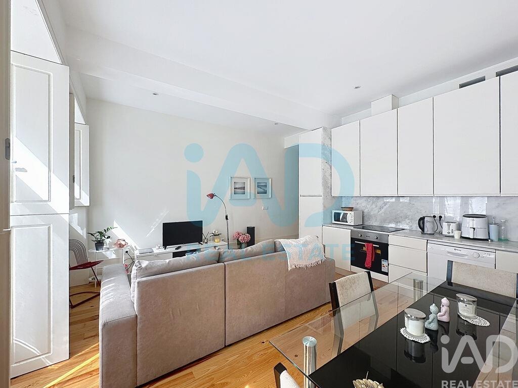 Apartment in Porto - Image 3