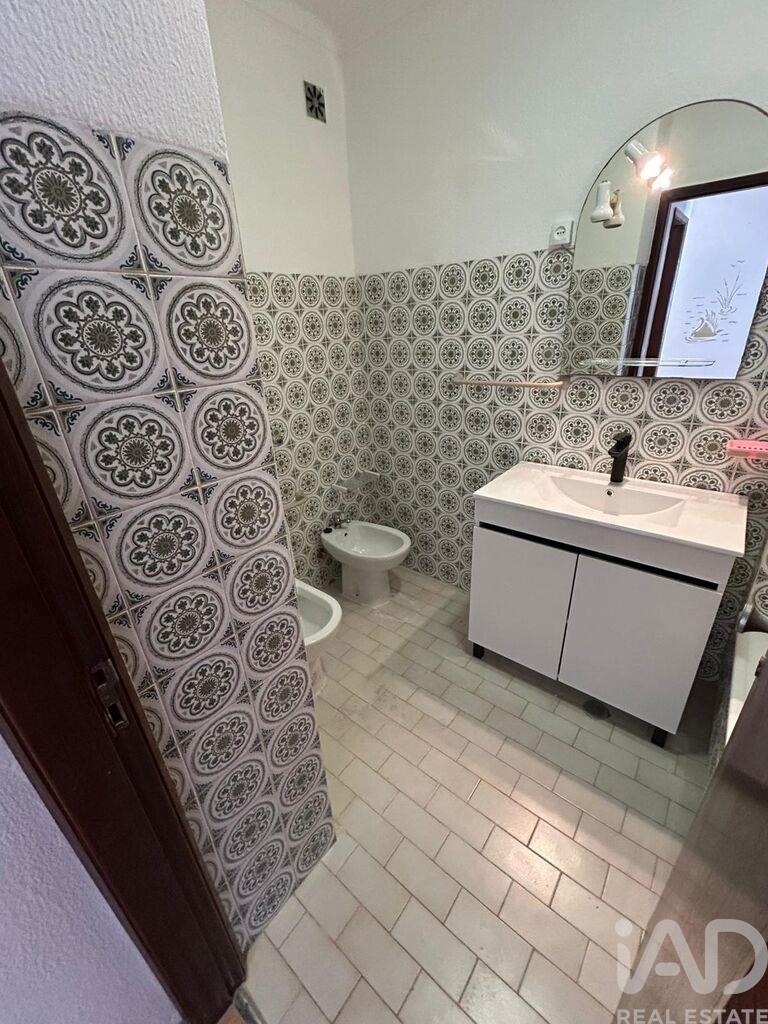 Apartment in Rio Maior - Image 4