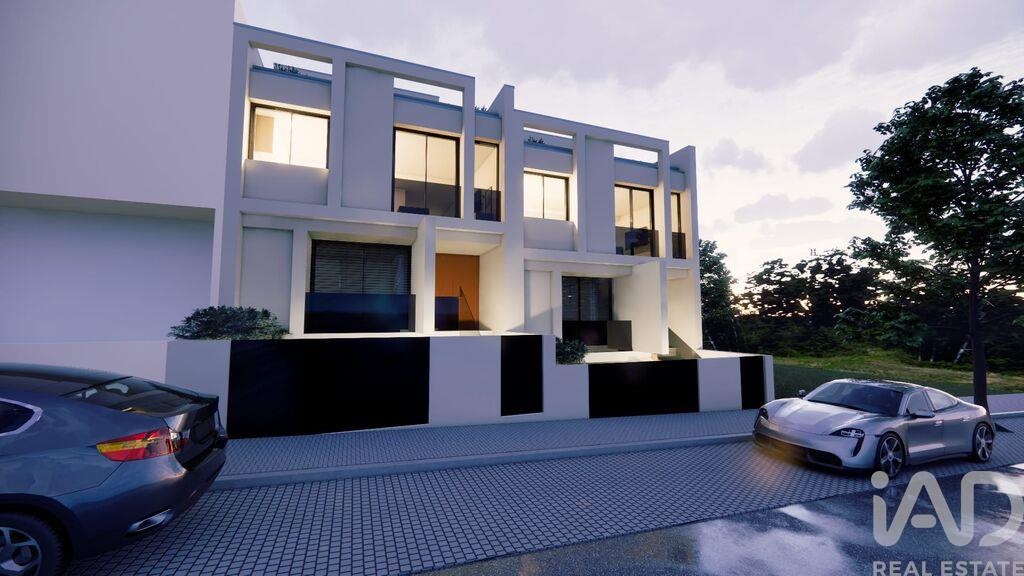 Apartment in Meadela - Image 2