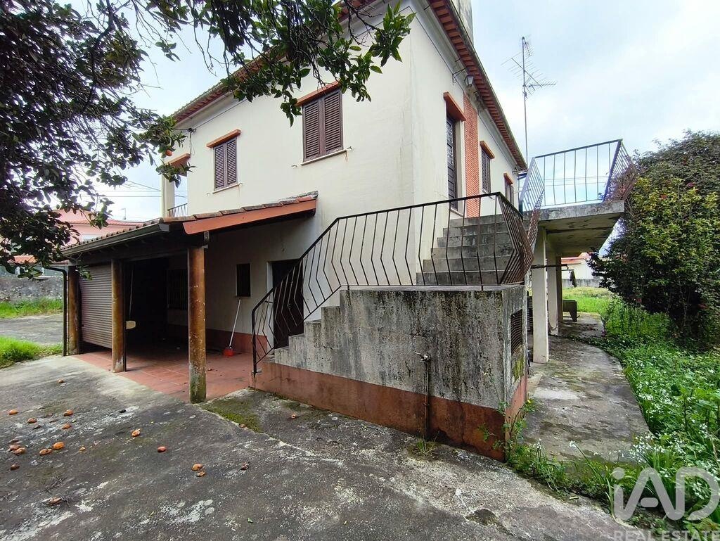 House in Deao - Image 2