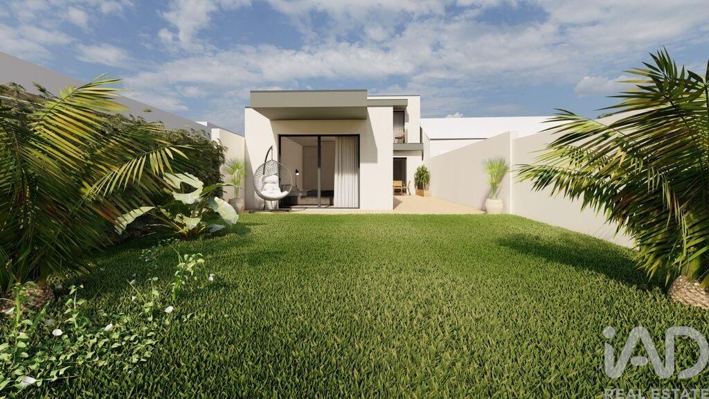 House in Viana do Castelo - view 1