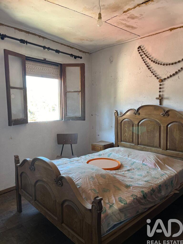 House in Alvito da Beira - Image 5