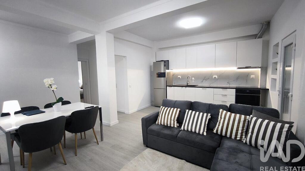 Apartment in Sao Pedro - Image 5