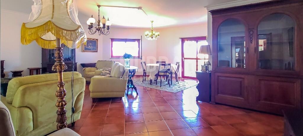 Arrendamento Apartamento T4