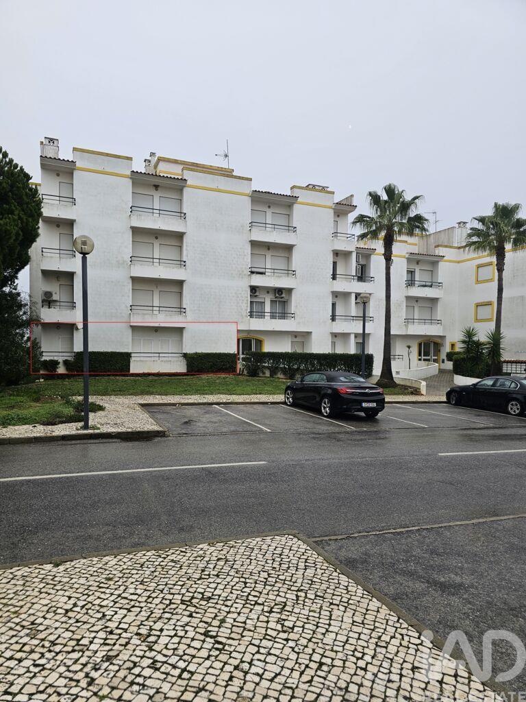 Apartment in Oura - Image 2