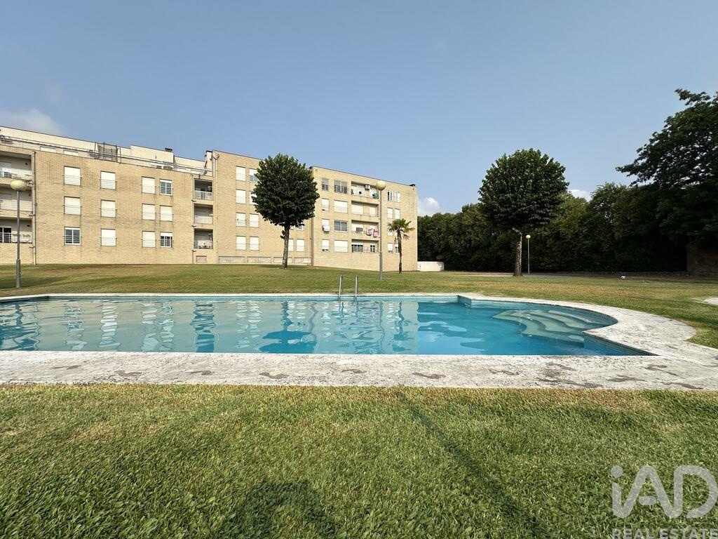 Apartment in Barcelinhos - Image 2