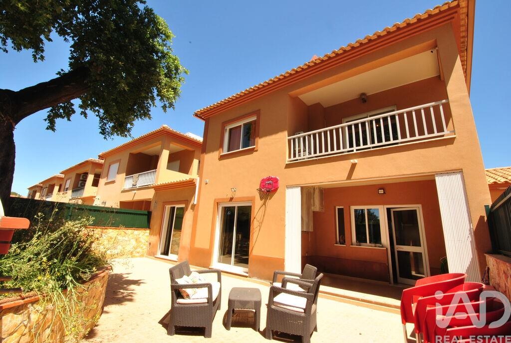 House in Tunes - Image 2