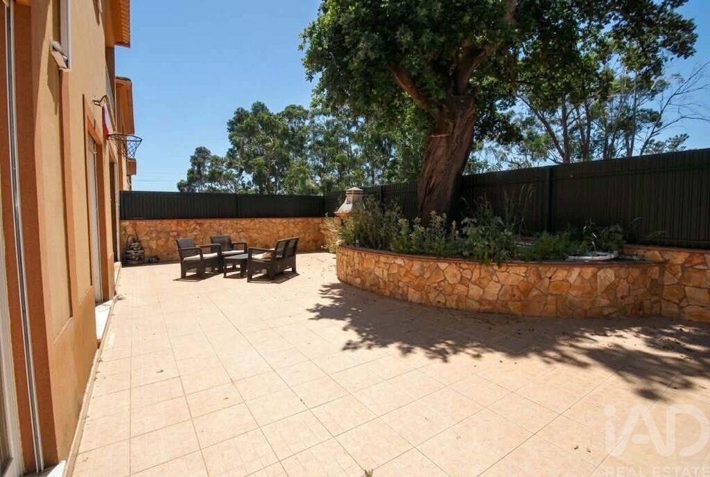 House in Tunes - Image 4