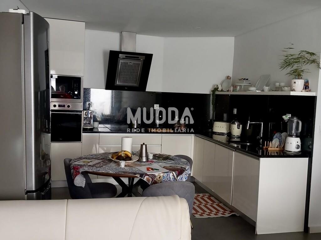 Moradia T1 Renovada em Arada
