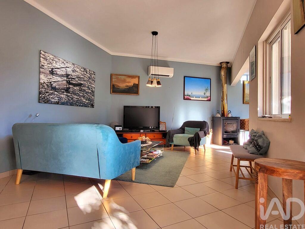 House in Santo Estevao - Image 5