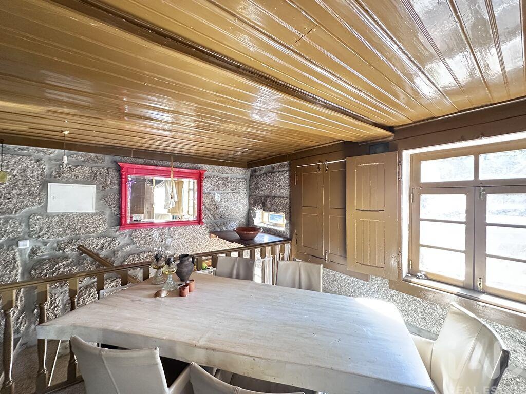 House in Arnas - Image 4